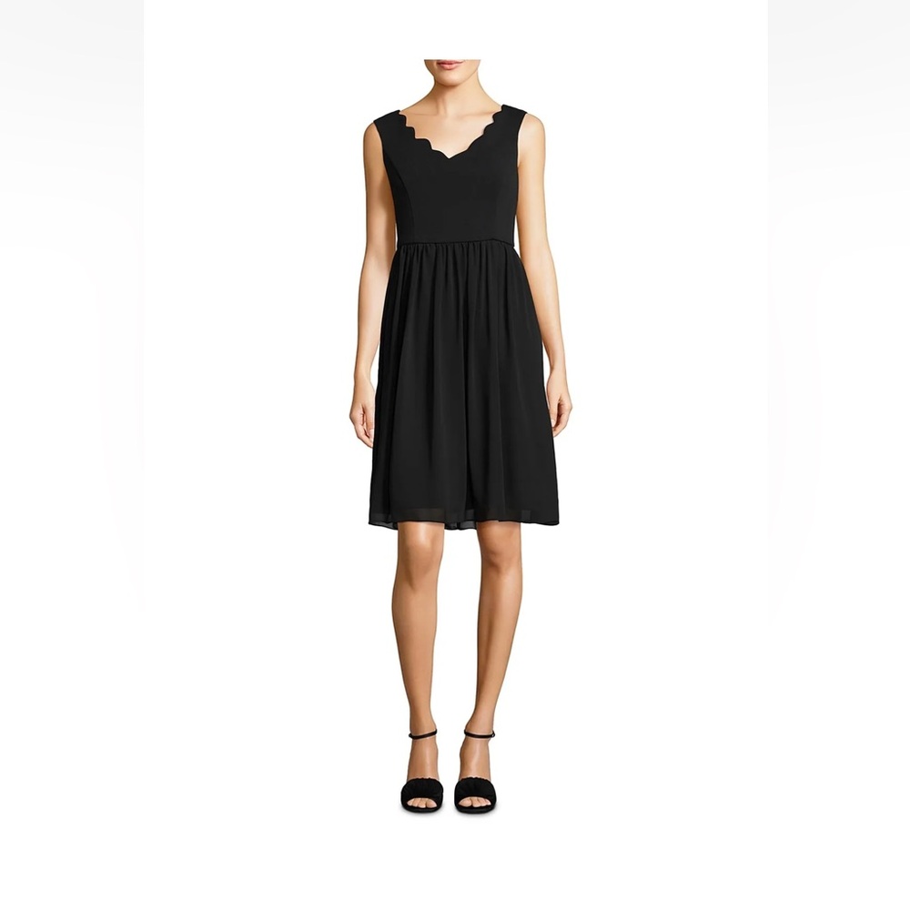 NWT $129 ADRIANNA PAPELL WOMENS BLACK SCALLOPED V-NECK FIT & FLARE DRESS SIZE 8